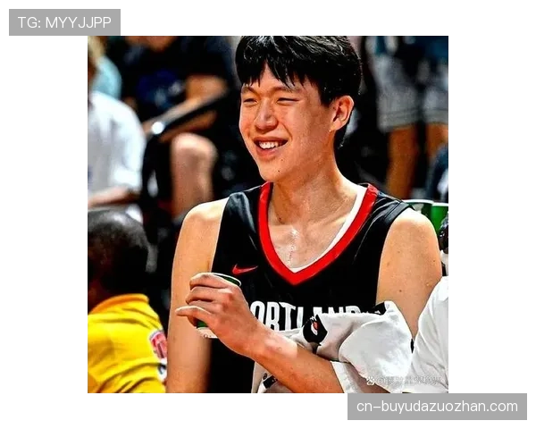 杨瀚森凭新秀亮眼表现迎来NBA首秀引发关注 杨瀚森凭新秀亮眼表现迎来NBA首秀引发关注