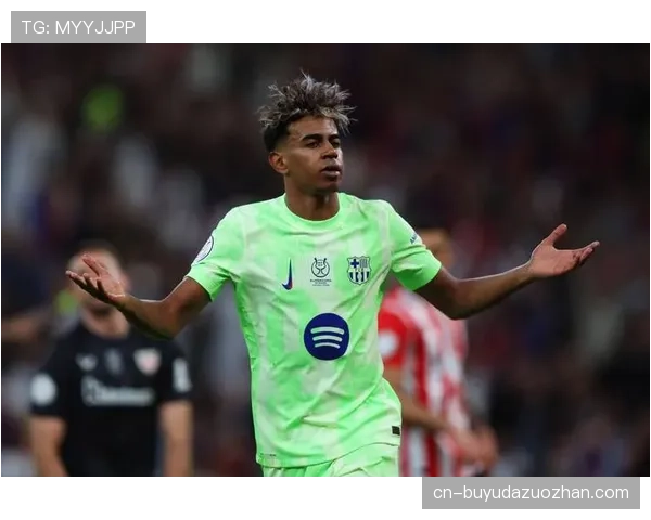 巴萨俱乐部负责人等待确认引发火灾球迷身份,或将采取处理措施 巴萨俱乐部负责人等待确认引发火灾球迷身份,或将采取处理措施